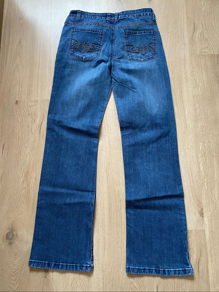 Jean 40 - photo numéro 5