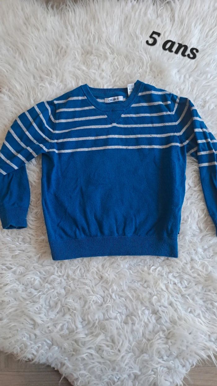 Pull bleu okaidi 5ans