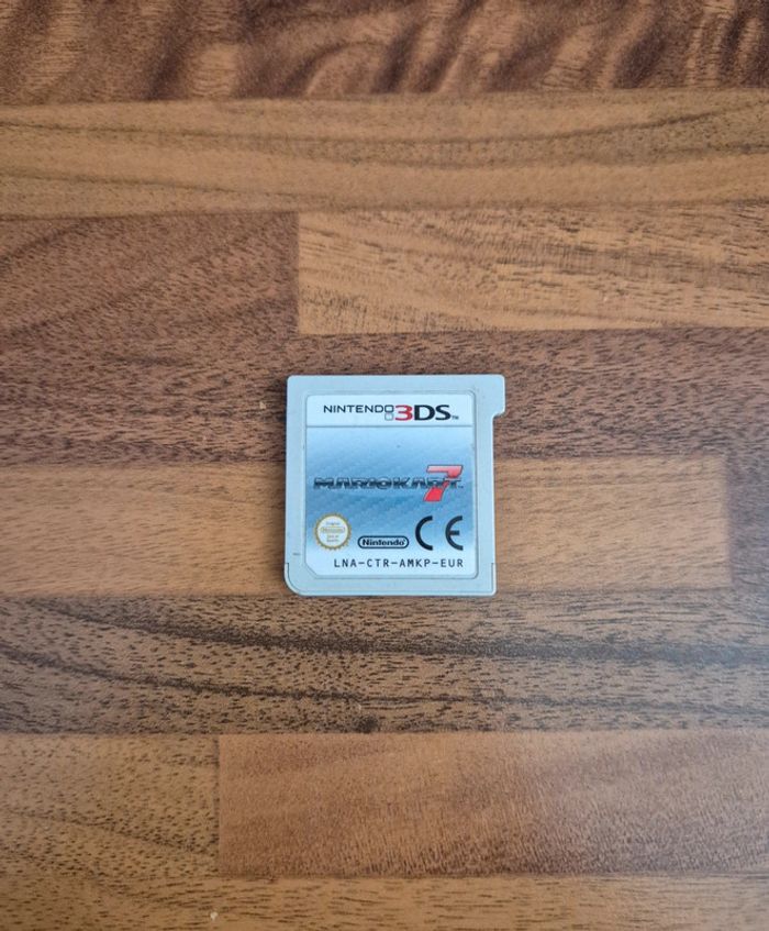 Jeu 3DS en loose " Mario kart 7"