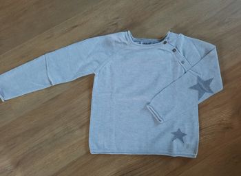Pull gris clair à motifs étoiles Okaïdi 4 ans