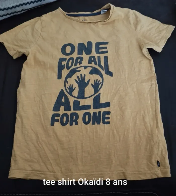Tee shirt Okaïdi 8 ans