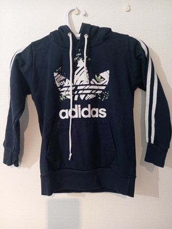 Pull Adidas 4 ans