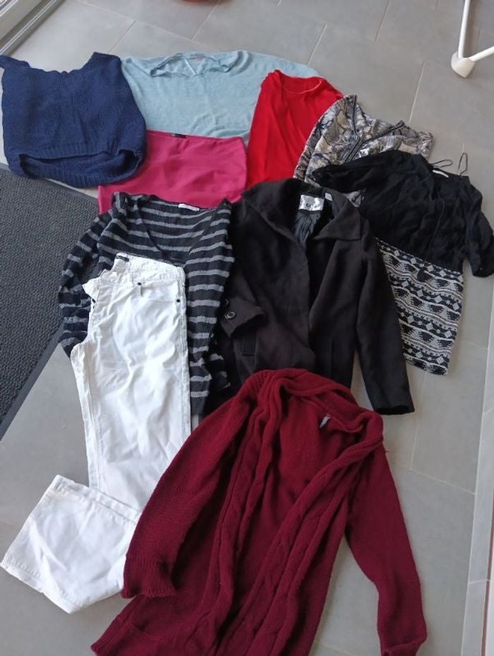Lot de 10 vêtements pour femme