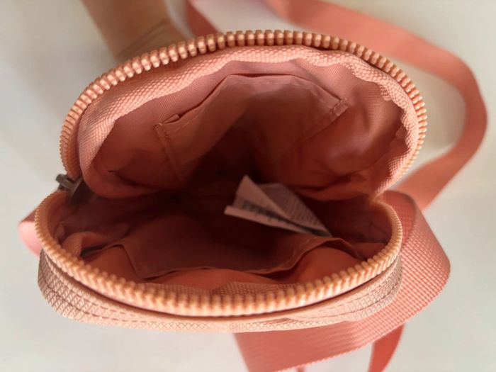 Sacoche petit sac bandoulière marque Nike sportwear - photo numéro 8