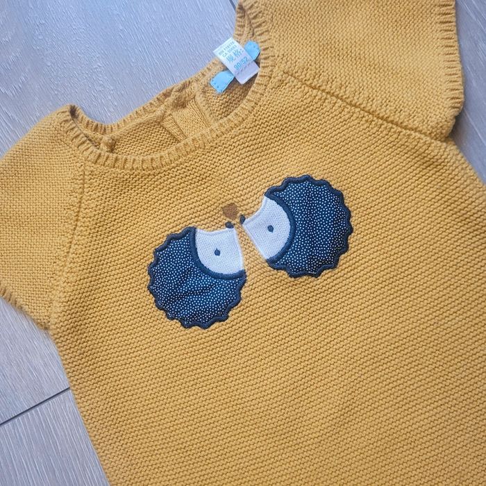 Tres belle robe moutarde. Fille 3 ans. Marque Obaibi - photo numéro 2