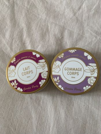 Lot de crème et gommage pour le corps