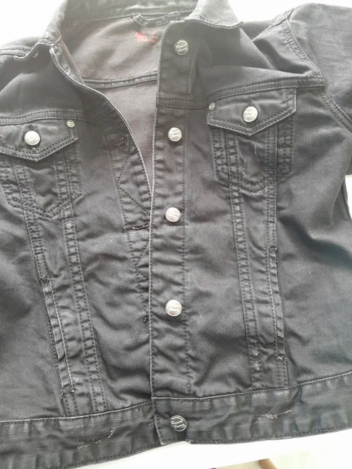 Petite veste en jean noire effet usée Remixx taille m - photo numéro 5