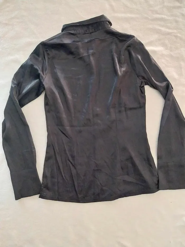 Chemise satiné noire T38 - photo numéro 4