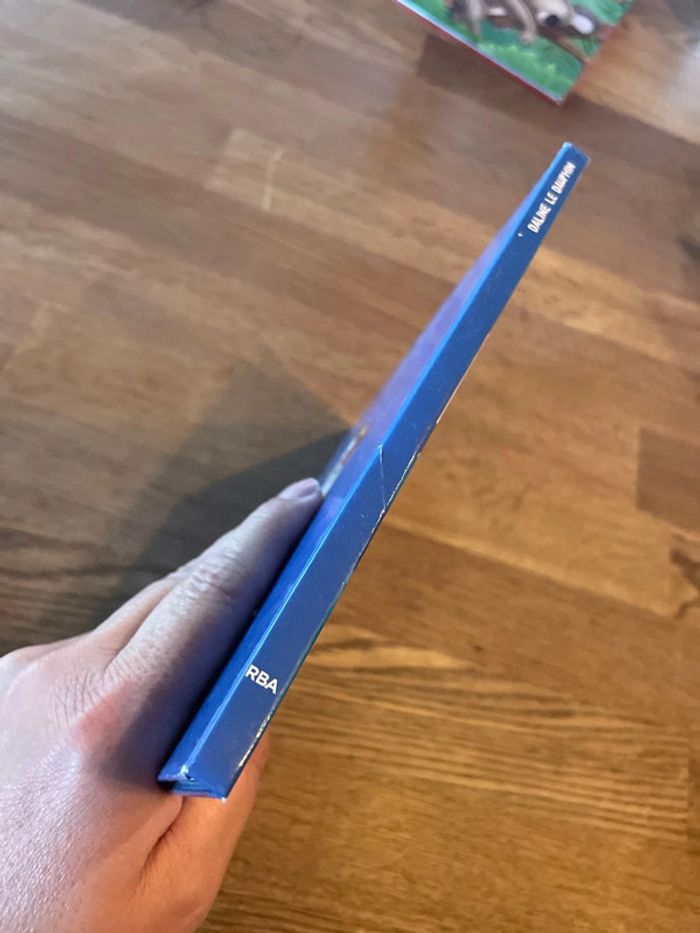 Livre collection Les animaux du zoo Daline le dauphin avec une figurine dauphin - photo numéro 7