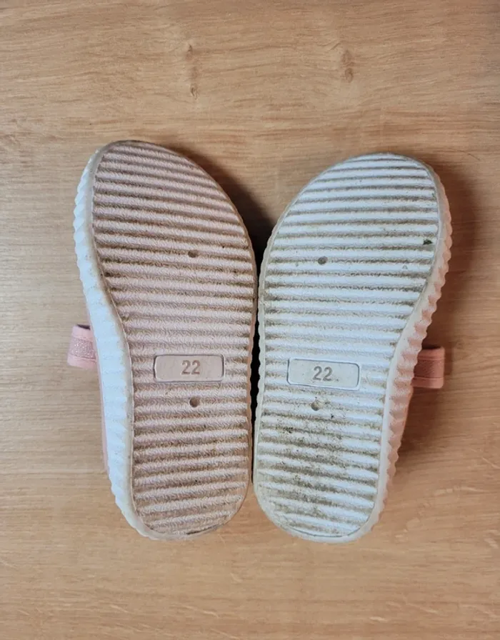 Ballerines roses pailletées taille 22 - photo numéro 9
