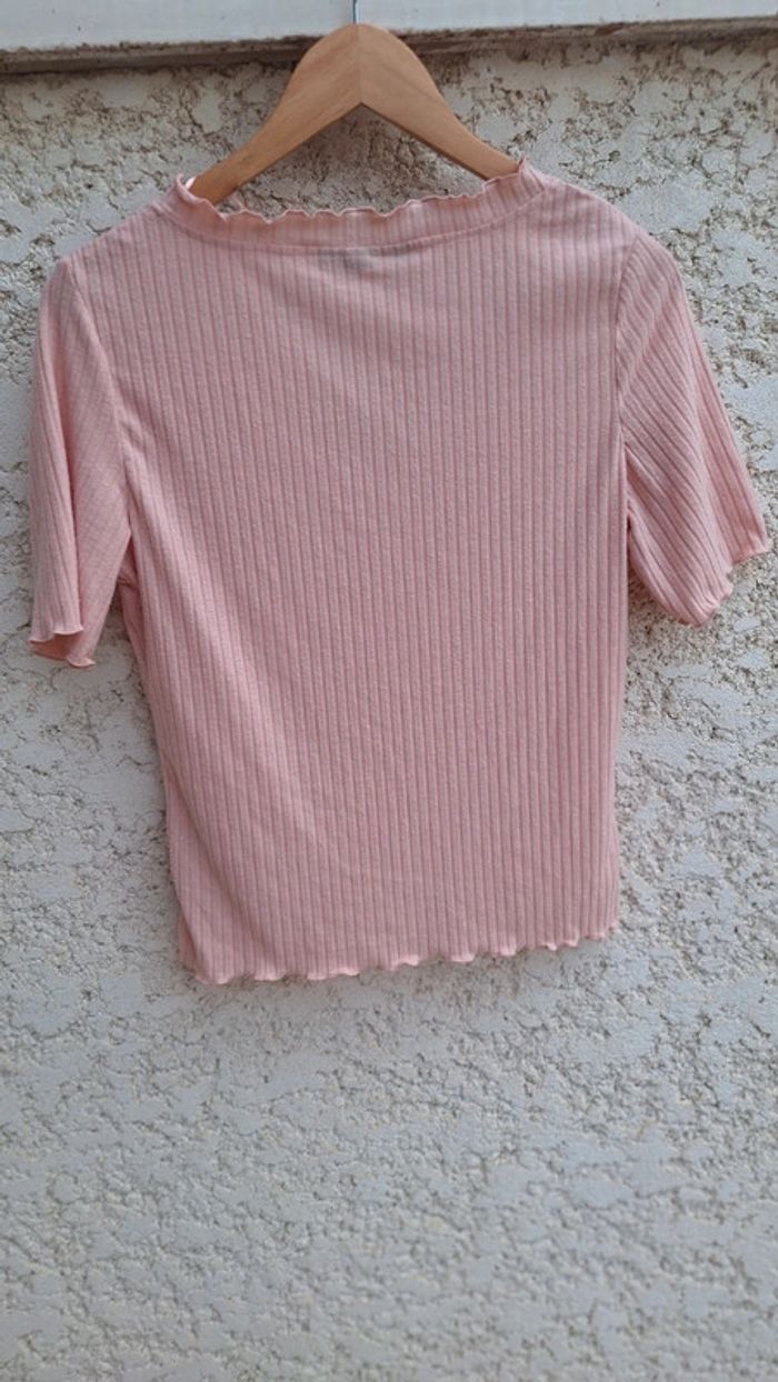Haut rose kiabi taille M - photo numéro 2