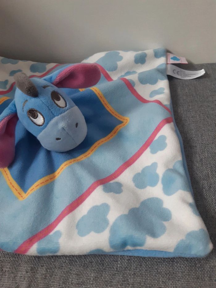 Peluche / doudou Disney plat Bourriquet nuages - photo numéro 5