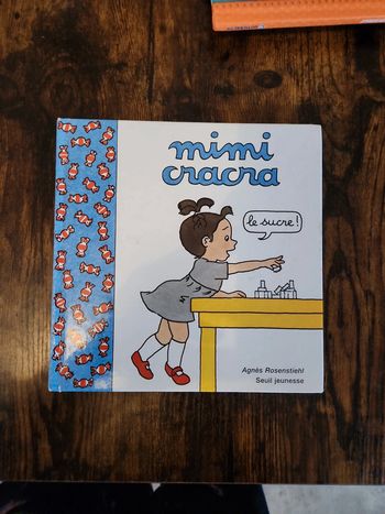 Livre : Mimi cracra