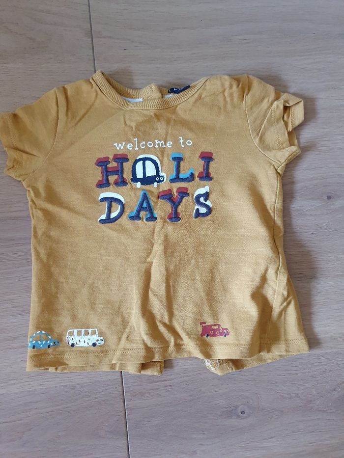 T-shirt 12 mois kiabi