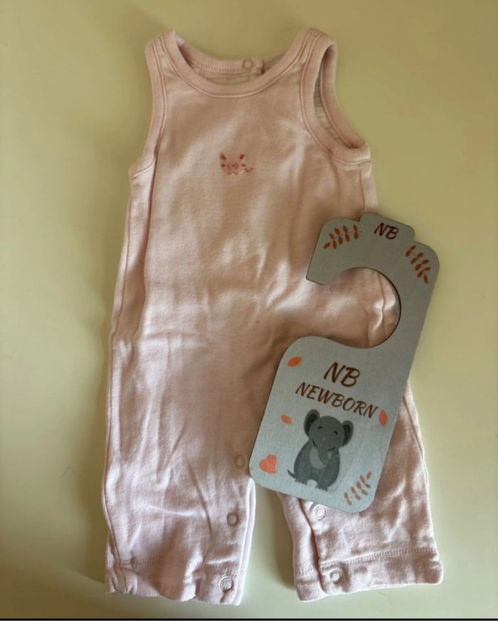 Tenue bébé fille naissance