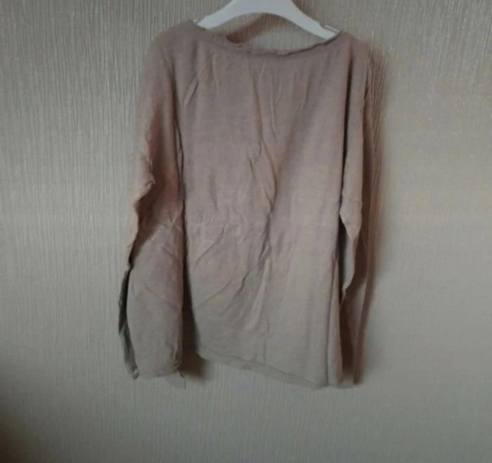 Tee shirt taille 40 - photo numéro 2