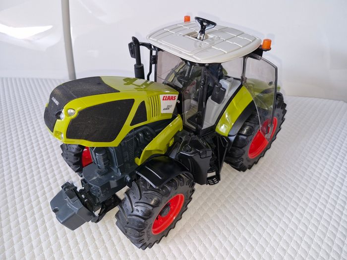 Tracteur 🚜 Bruder Claas 950 Axion - photo numéro 6