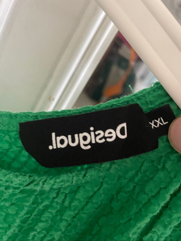 Robe verte dos nu desigual - photo numéro 3