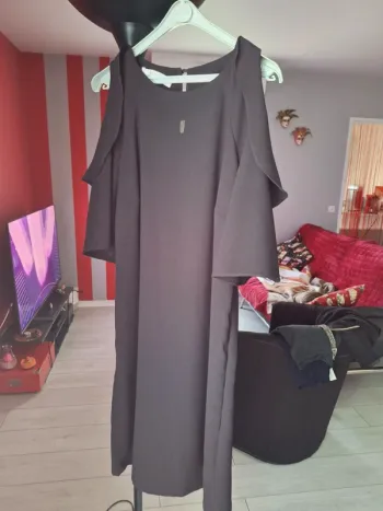 Robe noire Promod
