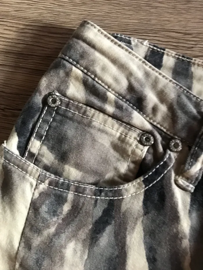 Pantalon effet zébré please - photo numéro 6