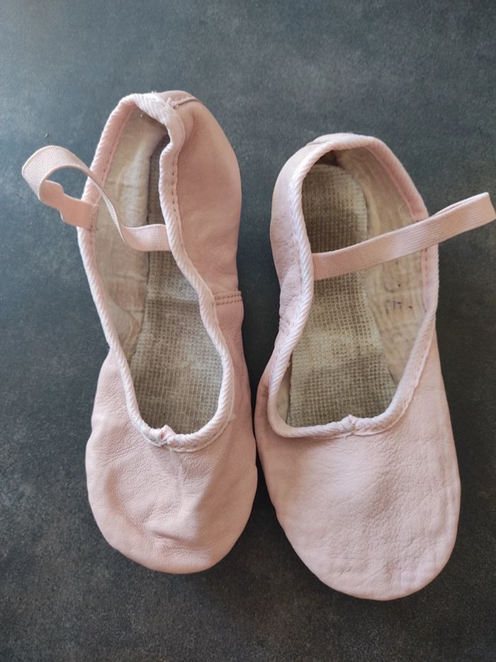 Taille 32. Chaussons de danse enfant demi pointe - photo numéro 6