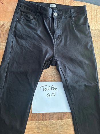 Pantalon noir Pimkie taille 40