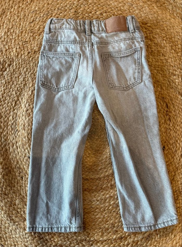 Jeans coupe droite Zara - photo numéro 2