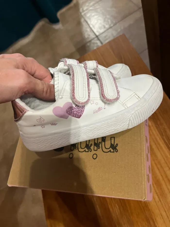 Basket taille 26 blanche et violette - photo numéro 4