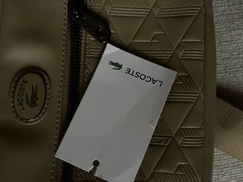 Sac Lacoste