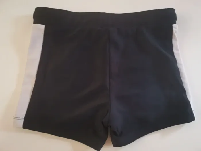 Maillot de bain 7-8 ans - photo numéro 2