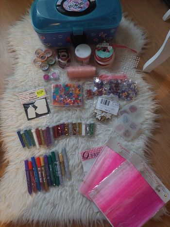 Lot accessoires loisirs créatifs (paillettes, rubans,organza, perles...) 🖌️
