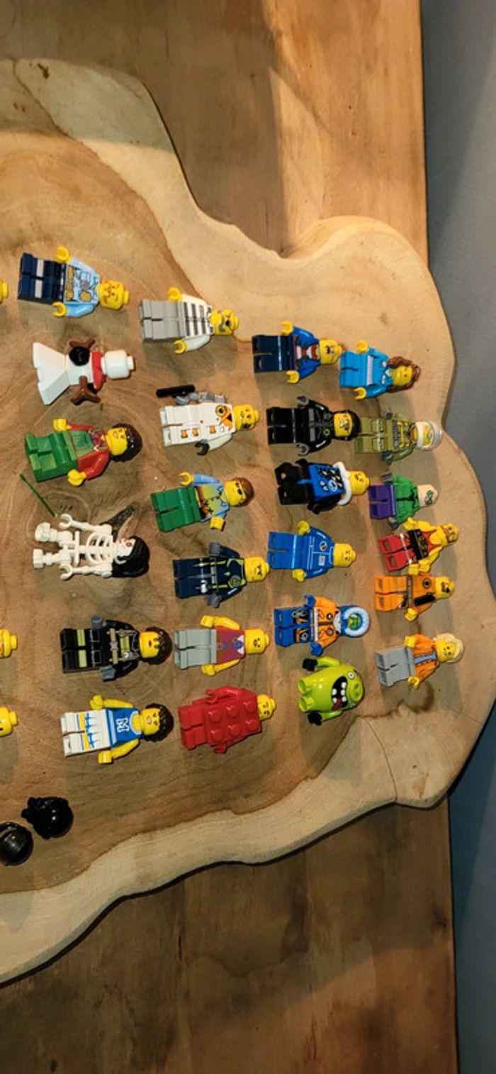 Gros lot de figurines lego - photo numéro 3