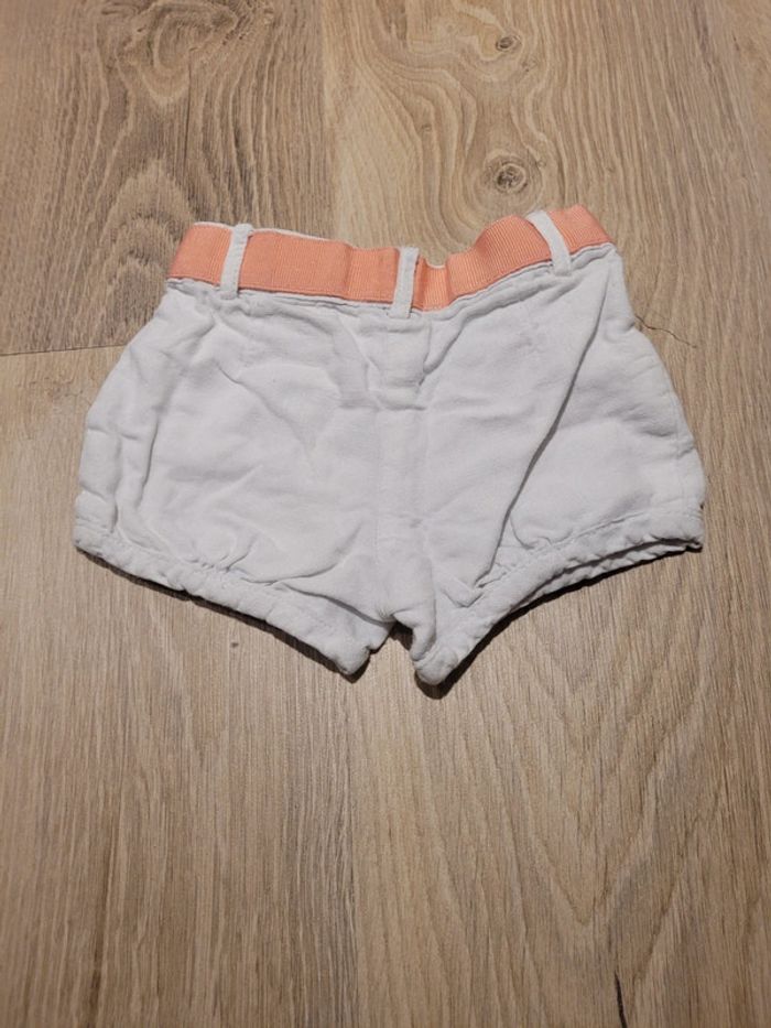 Short 3 mois - photo numéro 2