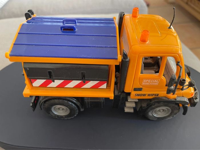 Camion neige Mercedes 2000-M1320 - photo numéro 2