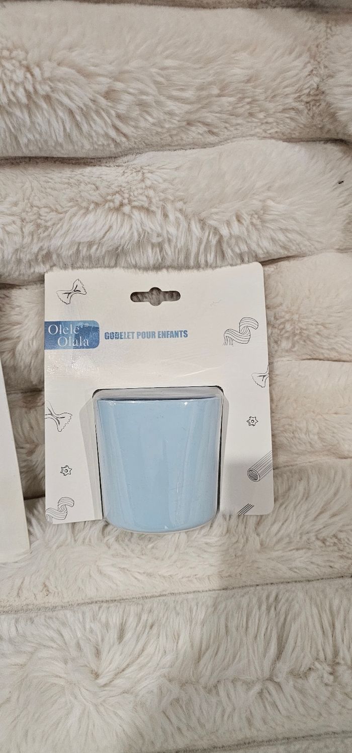 Ensemble repas en silicone ourson 🐻 Neufs - photo numéro 3