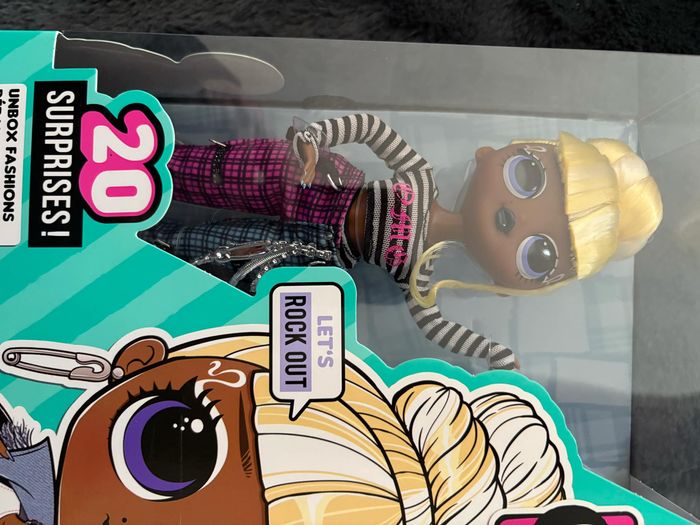 Poupée L.O.L. Surprise OMG Core Series 6 Melrose - photo numéro 2