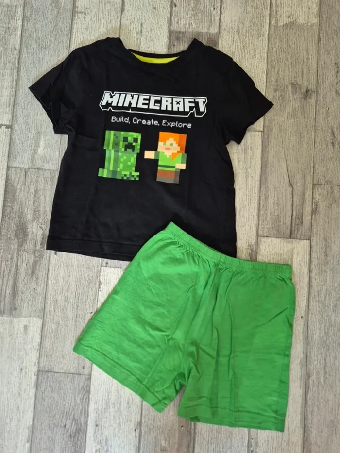Pyjama minecraft taille 6.7 ans