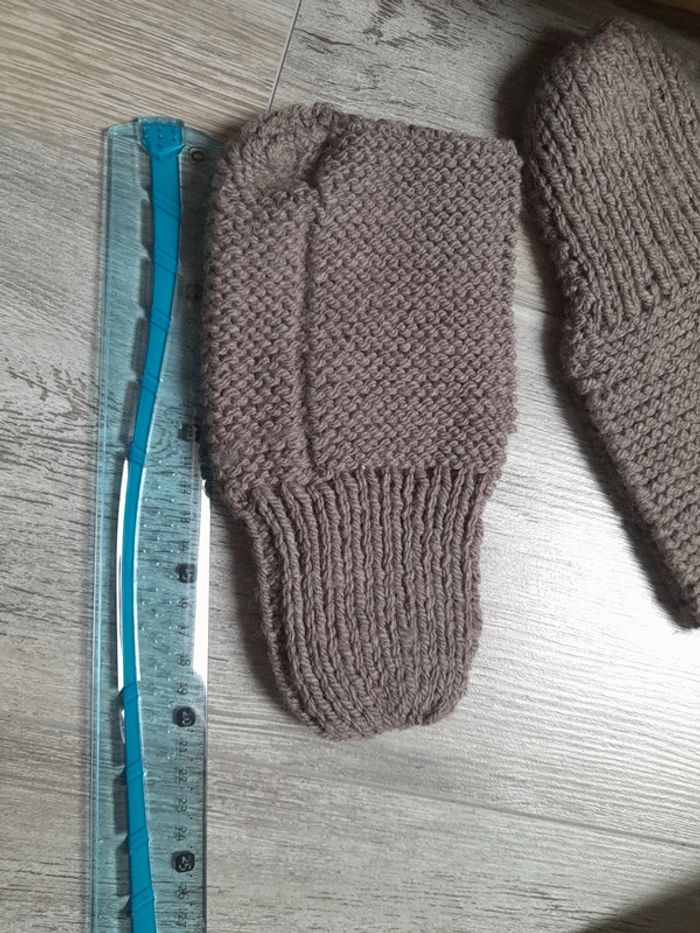 Chausson fait main en laine - photo numéro 10