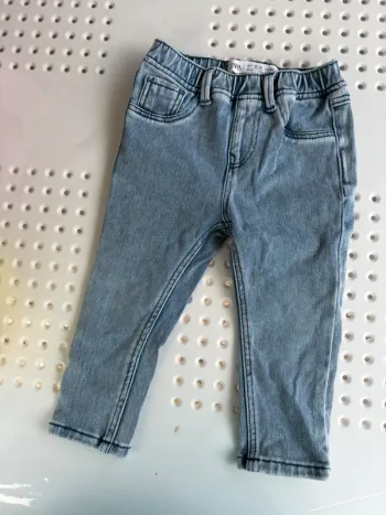 Jeans bébé