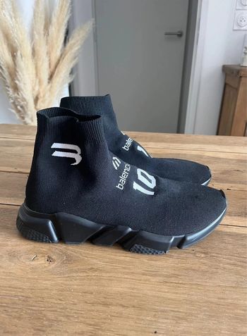 Balenciaga Speed 10 noires et blanches