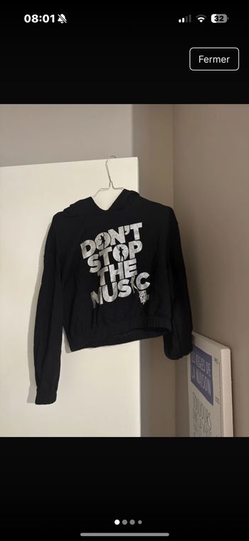 Sweat à capuche coupe courte Just dance thé Music gemo taille 14