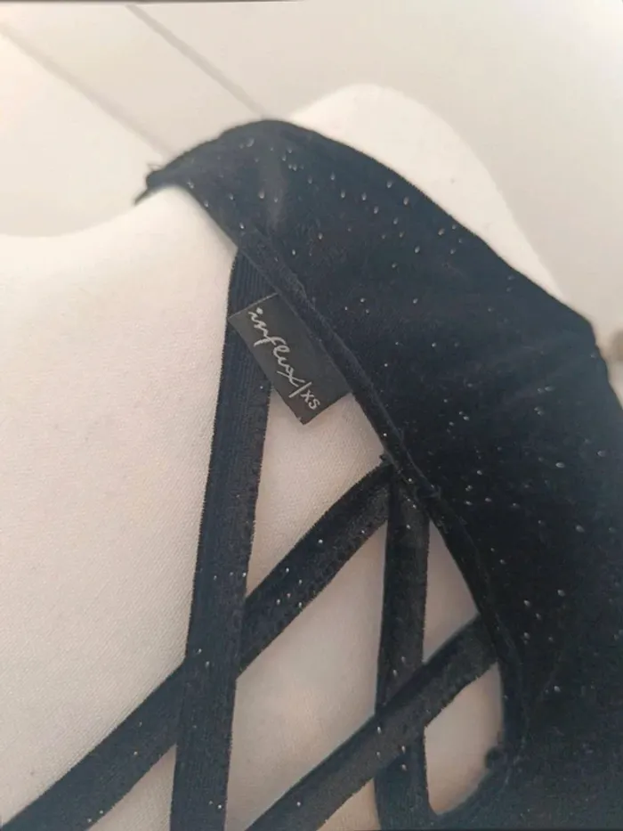 🖤 Robe patineuse noire scintillante – Influx – Taille XS - photo numéro 5