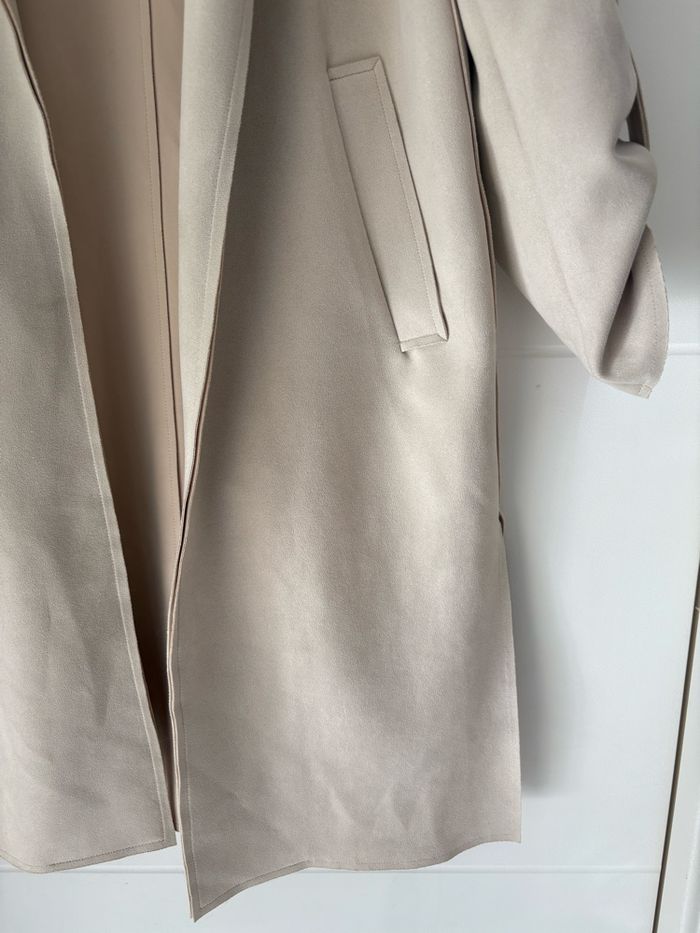 Manteau stradivarius - photo numéro 3
