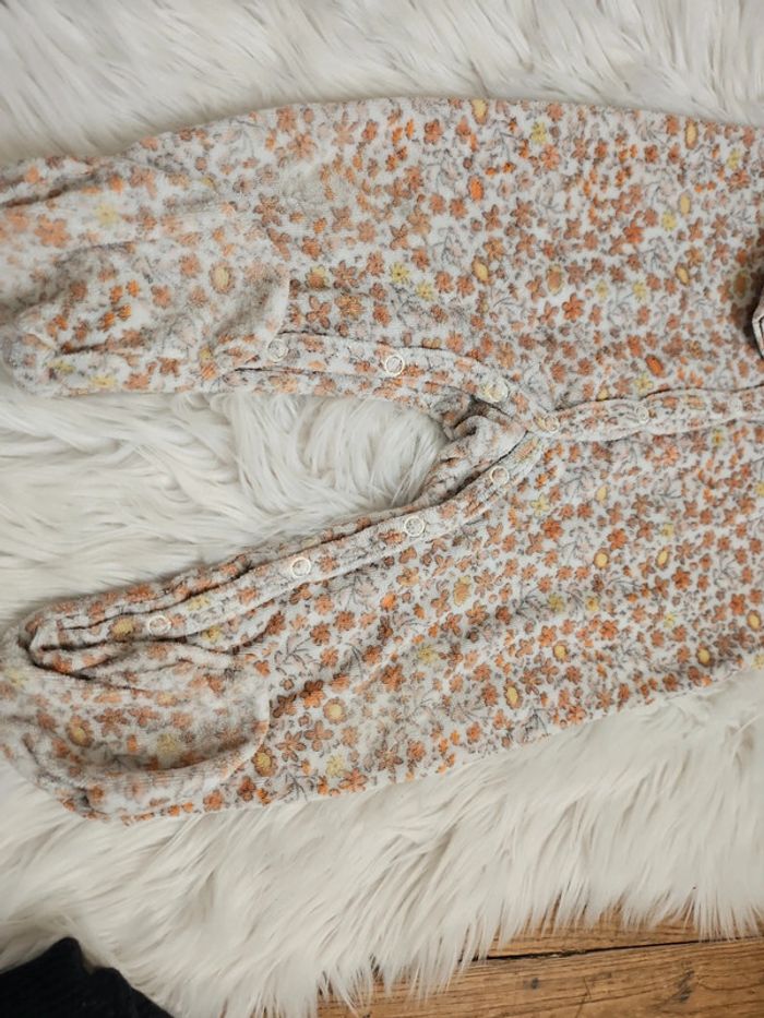 Pyjama fleurs automnale - photo numéro 3