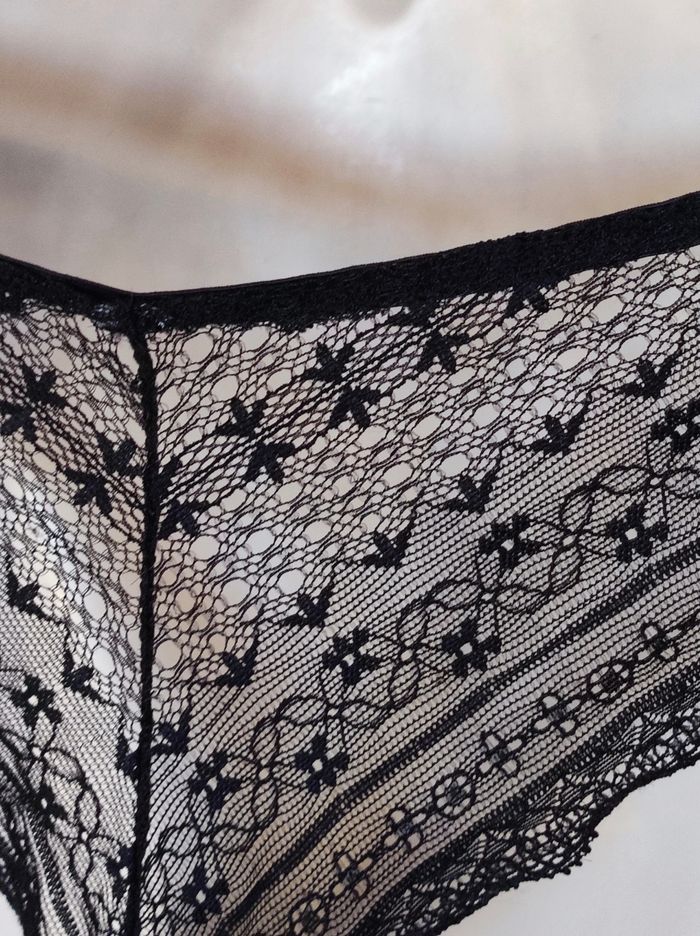 Lot 2 culottes  dentelle noir blanc - 38/M - photo numéro 9