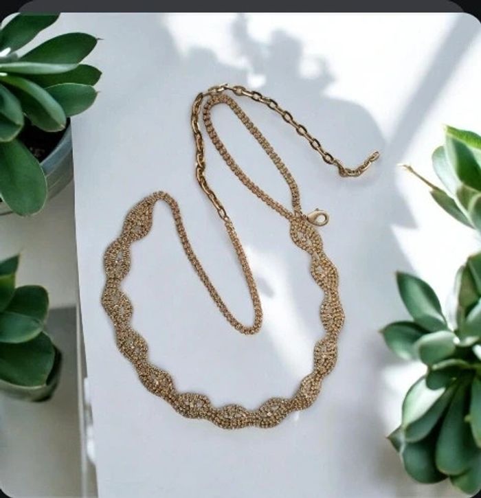 Ceinture en strass de 105 cm en très bon état - photo numéro 3