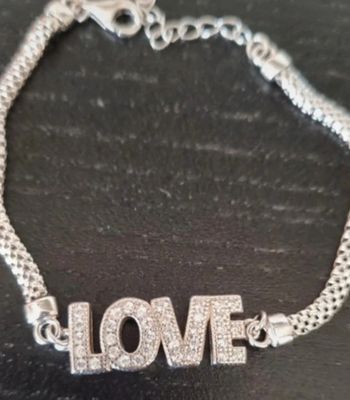 Bracelet maille  inscription Love