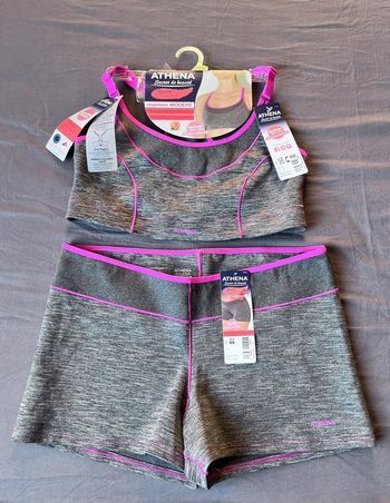 Ensemble brassière et shorty sport Athena