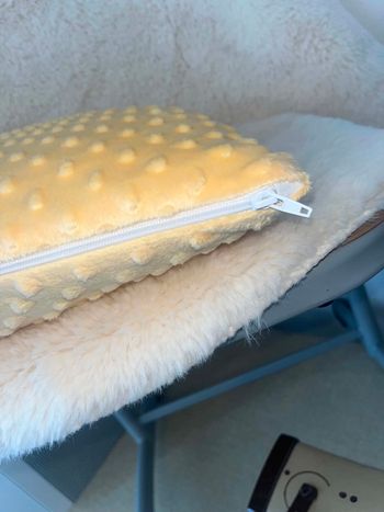 Coussin enfant abeille