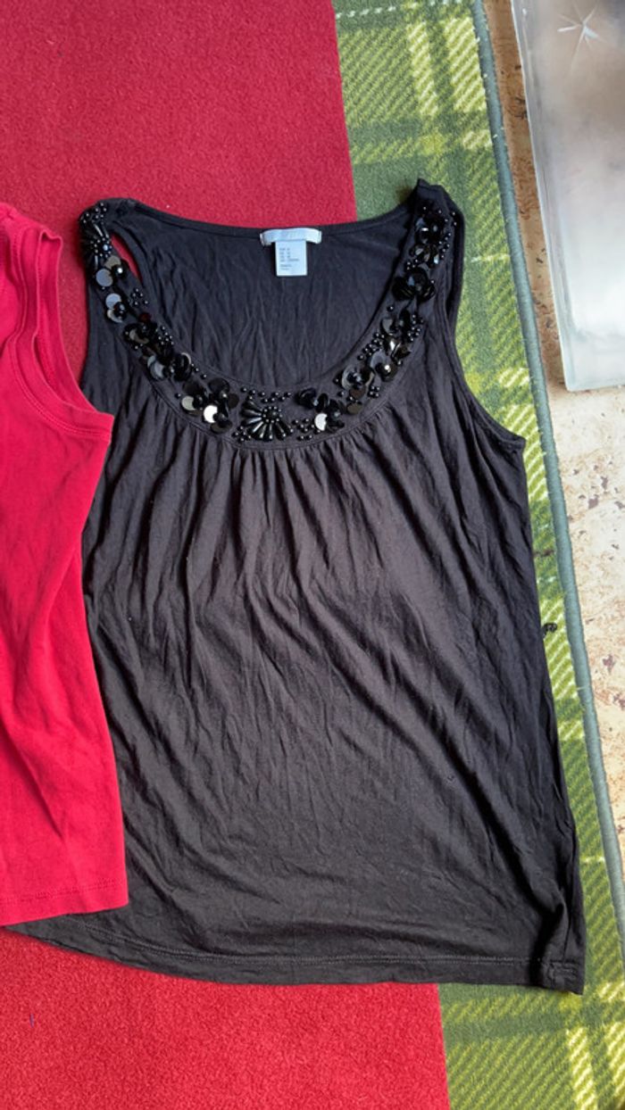 Lot t-shirt sans manches taille M/L - photo numéro 4